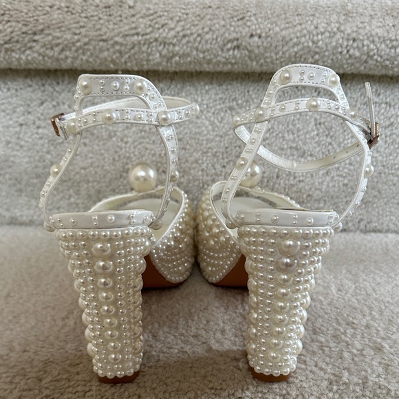 Goolita White Pearl Embellished Open Toe Heels - Picture 14 of 17